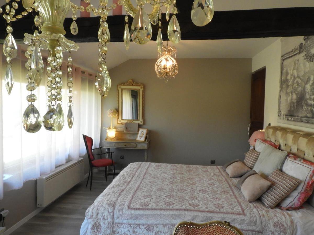Bed and Breakfast L'Ecrin Du Val De Sambre Maubeuge Exterior foto